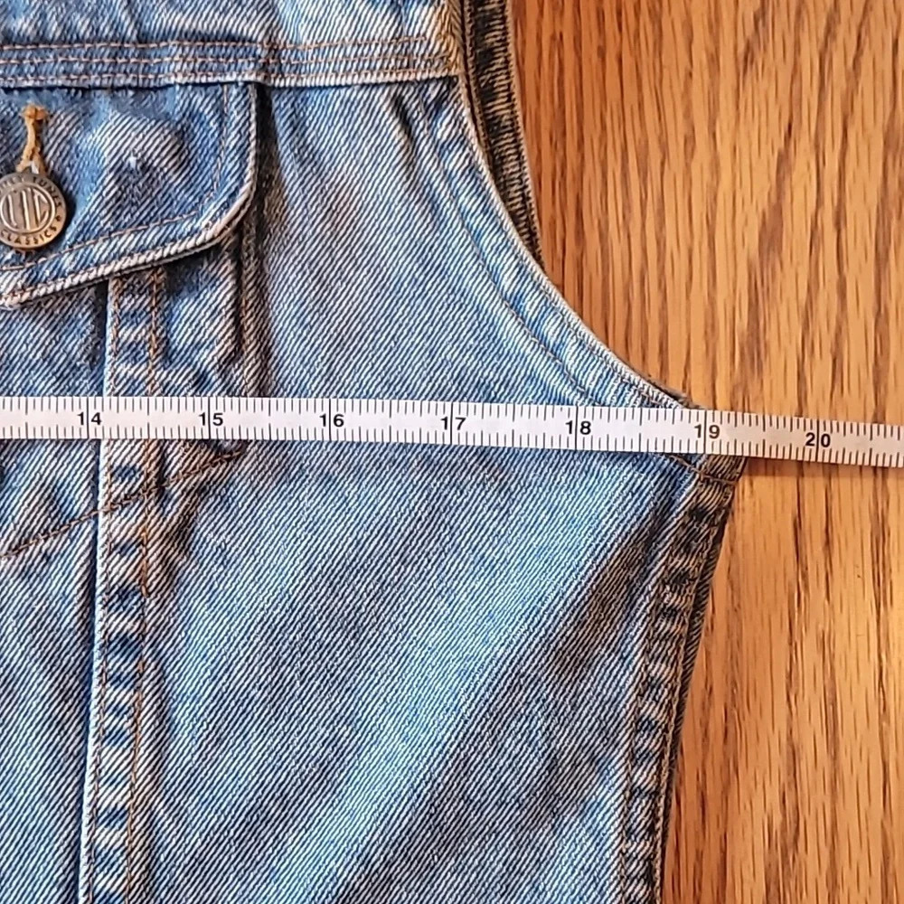 Looney Tunes Warner Bros embroidered denim vest biker kids LOT F - Picture 10 of 11